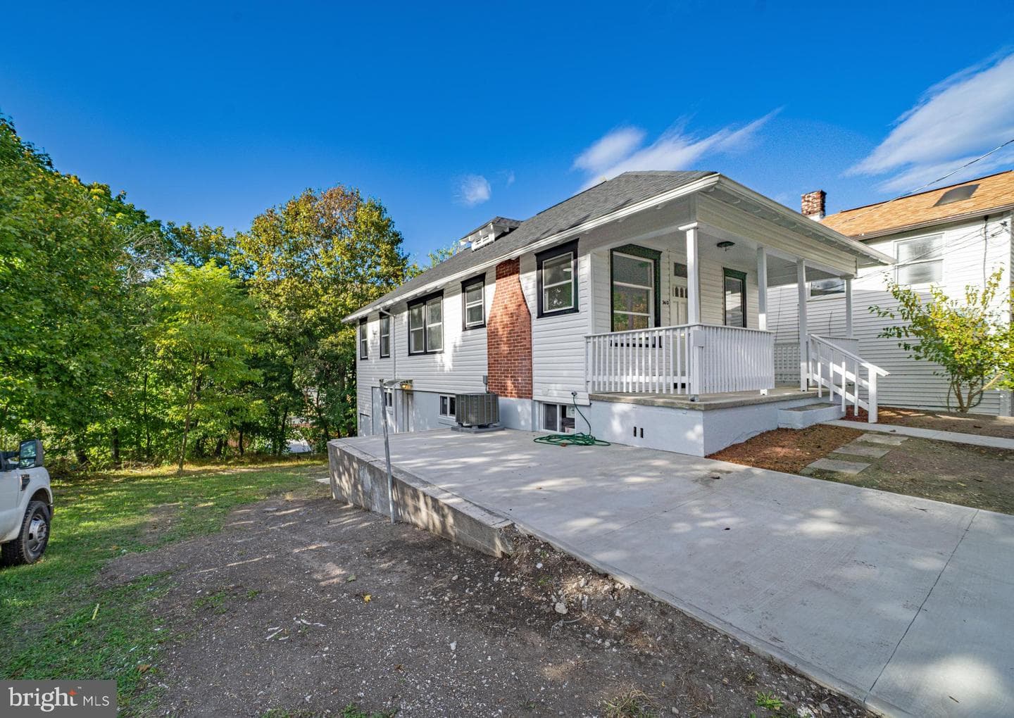 340 Davidson Street photo 8