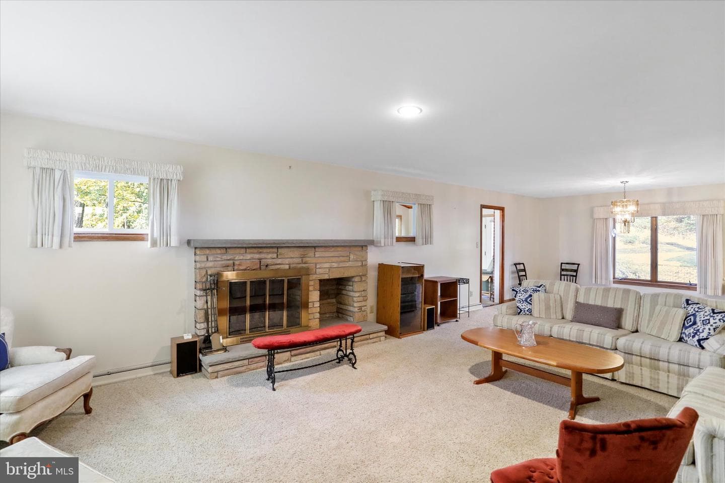 811 Camden Avenue photo 11