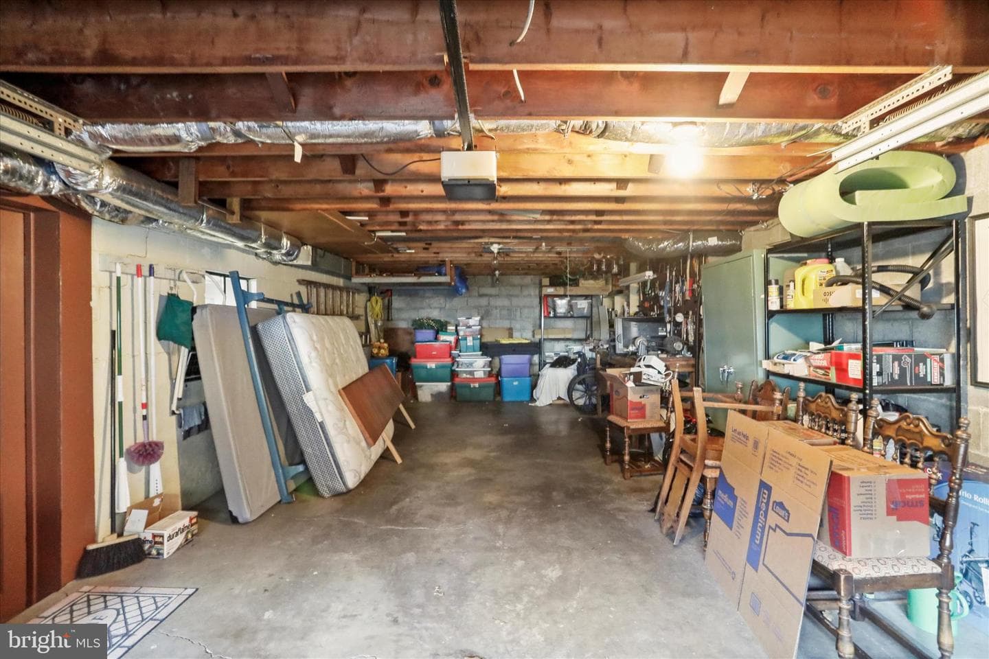 811 Camden Avenue photo 29