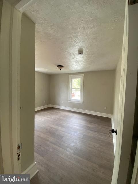 730 Baker St photo 20