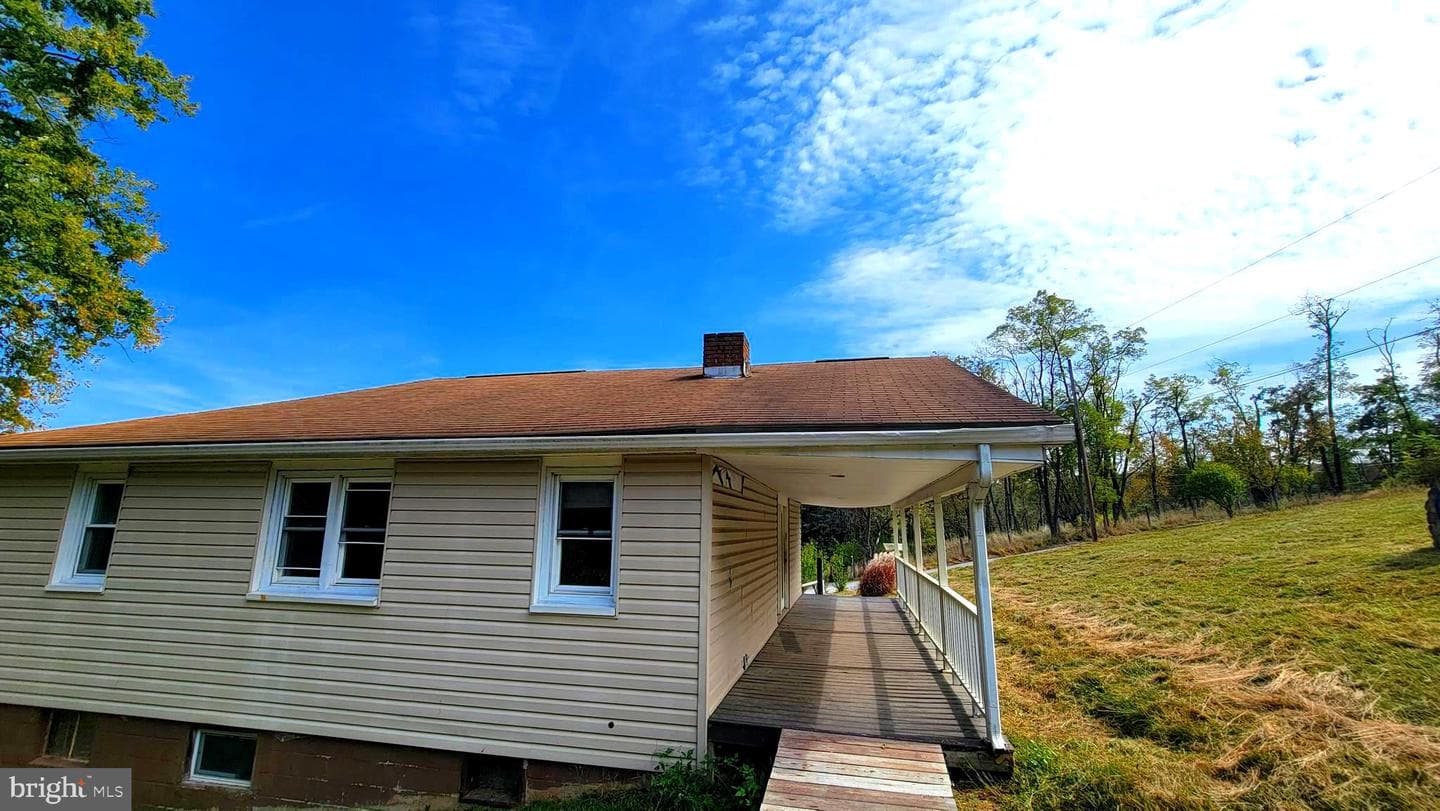 12809 Walsh Rd NW photo 13