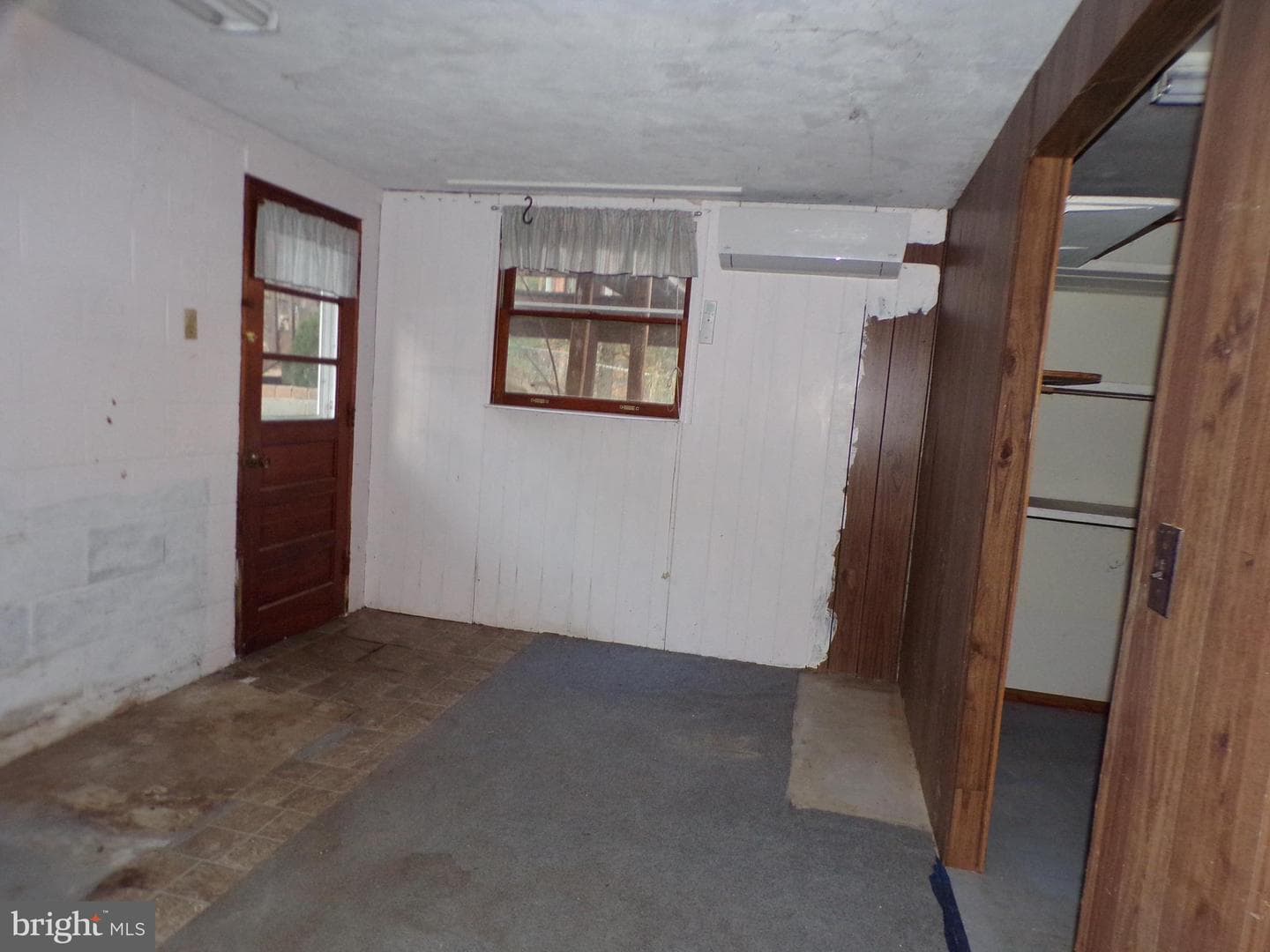 10331 Greenwood Street photo 29