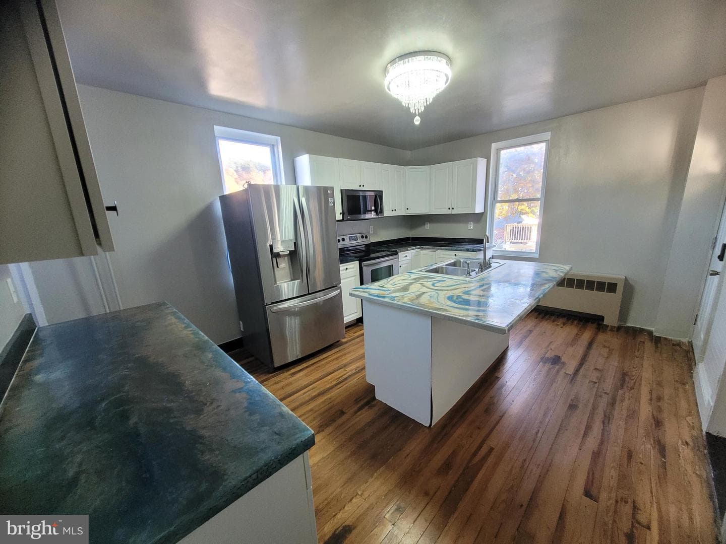611 Bedford Street photo 16
