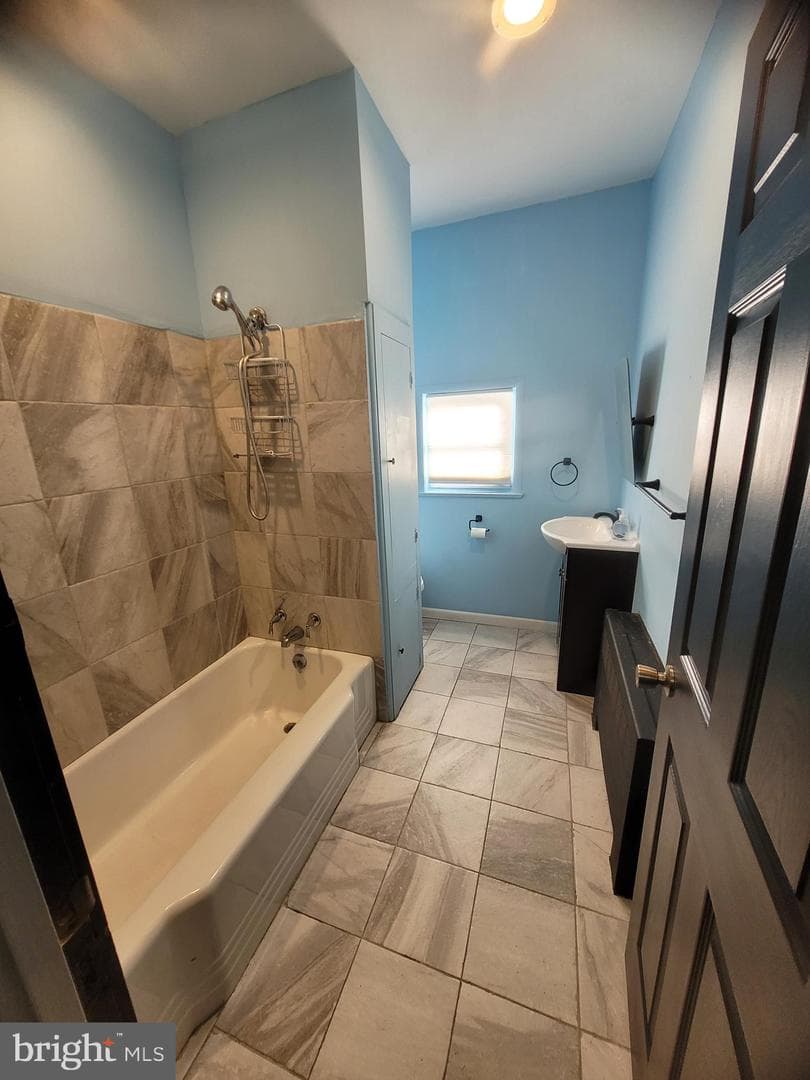 611 Bedford Street photo 33