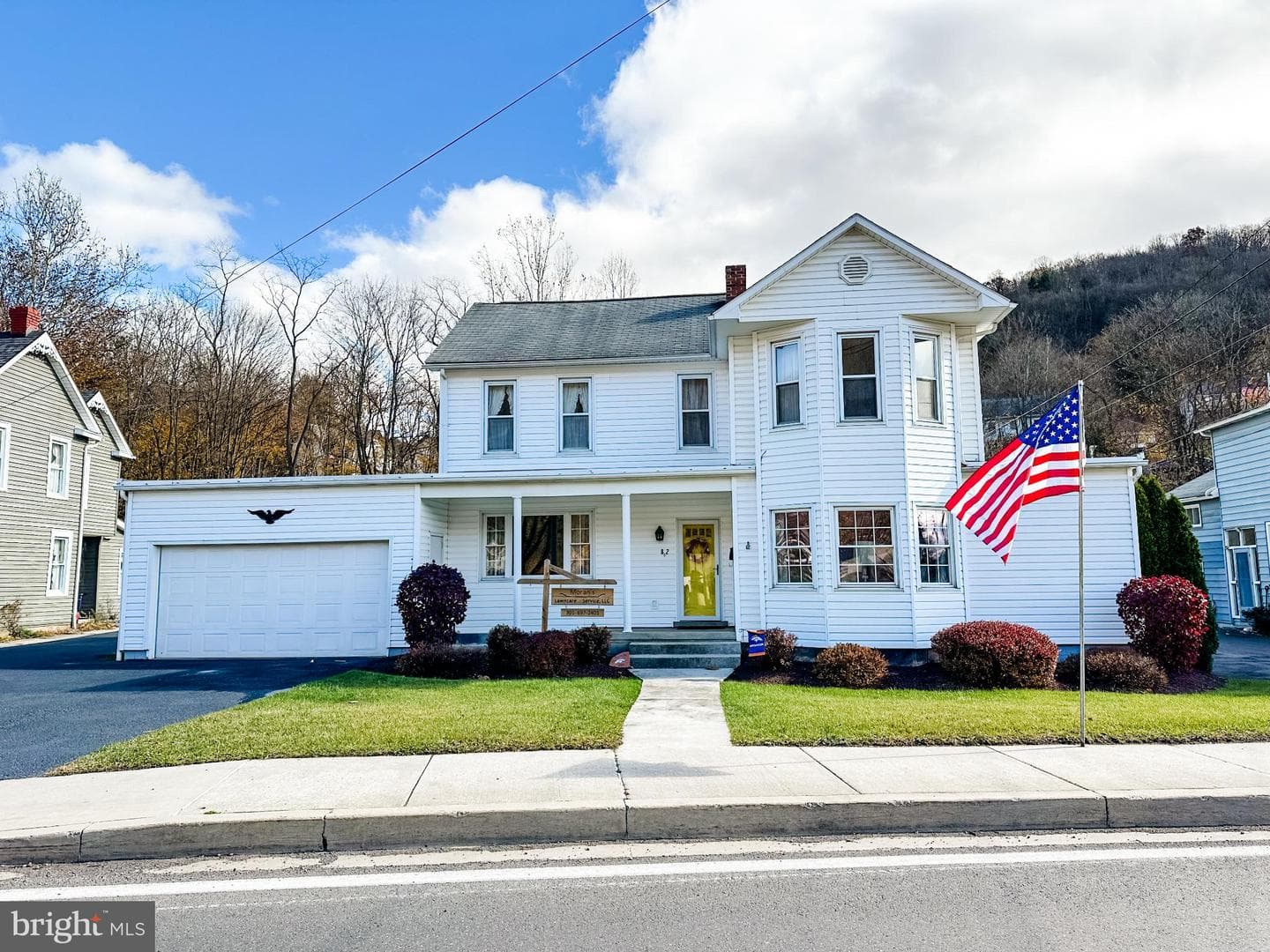 82 E Main Street photo 34