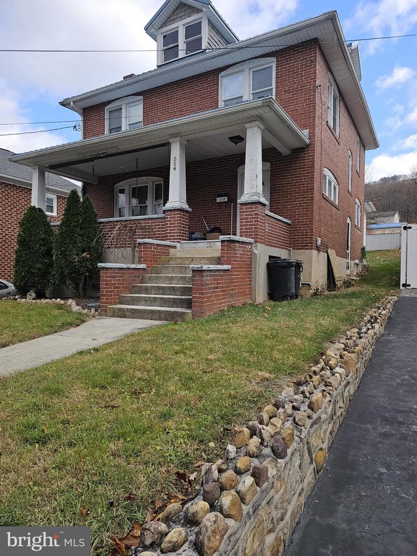 554 A Street