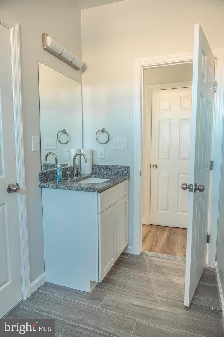 303 Arch Street photo 12