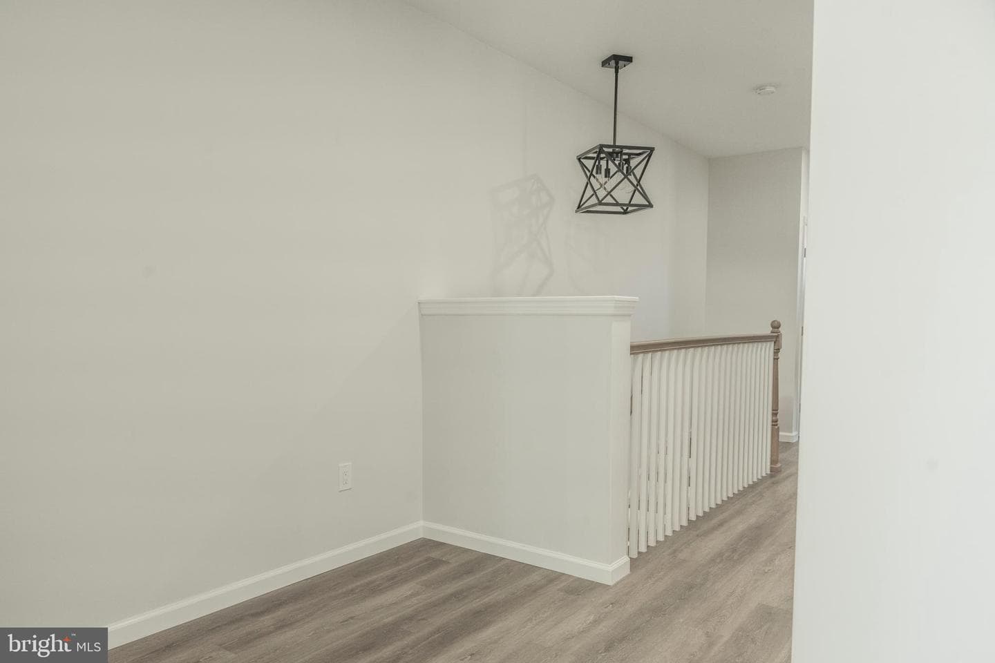 303 Arch Street photo 17