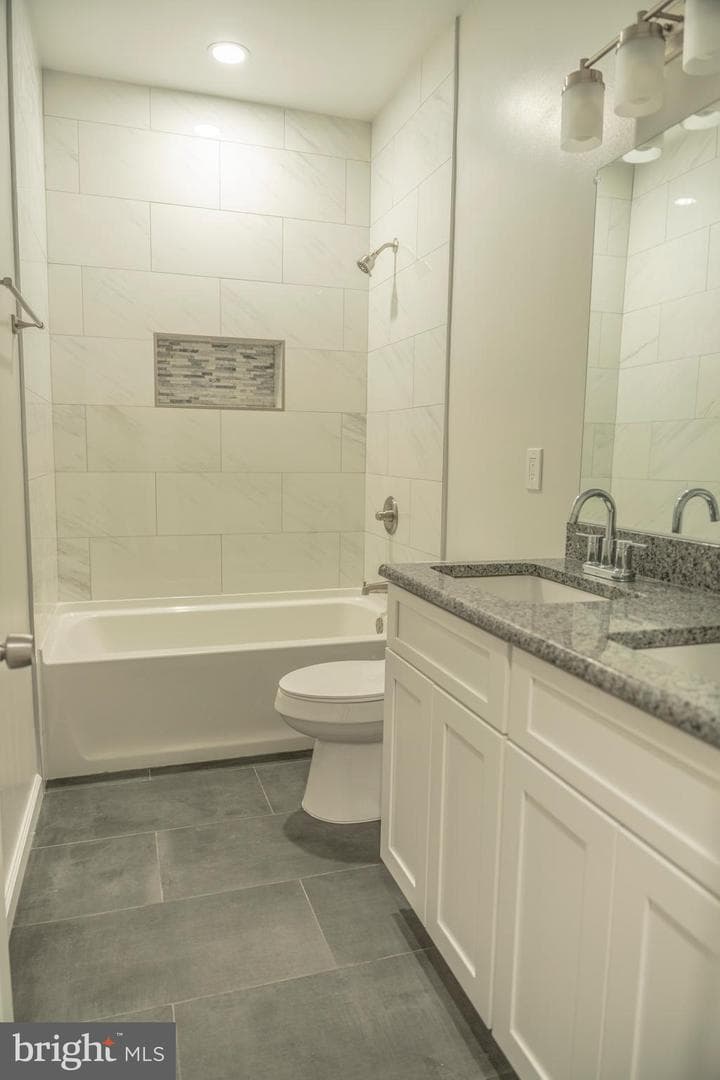 303 Arch Street photo 19