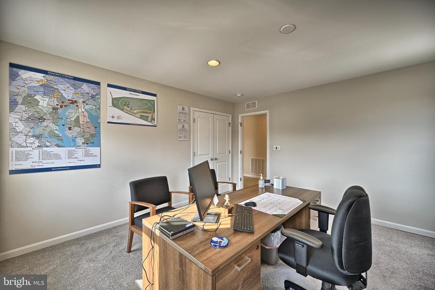 Skyview Drive W photo 68