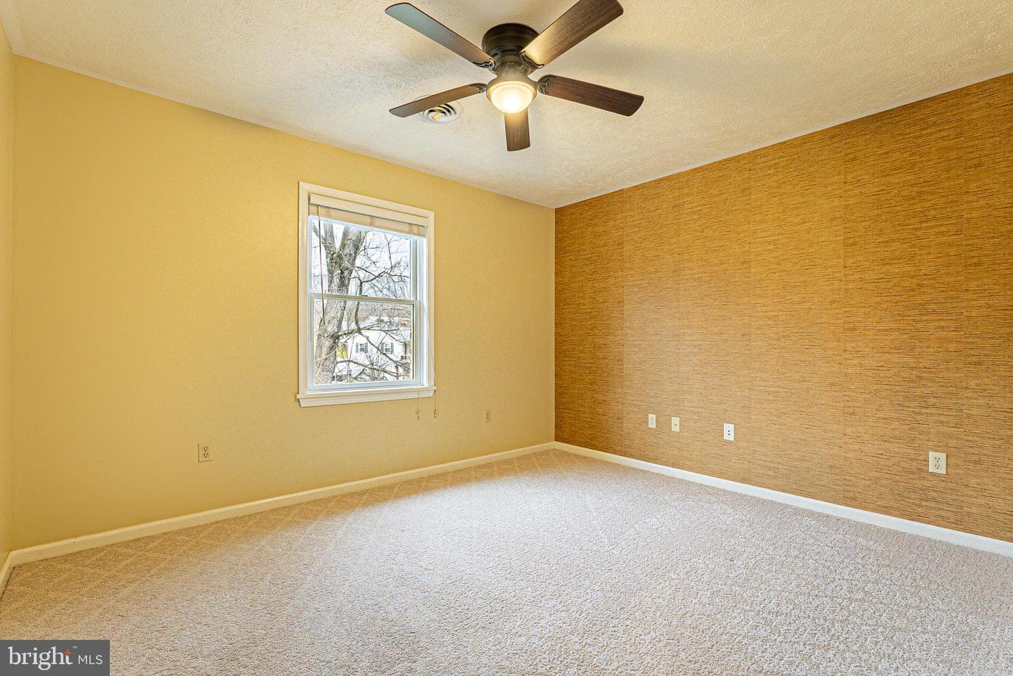 18643 Rose Hill Drive SW photo 29