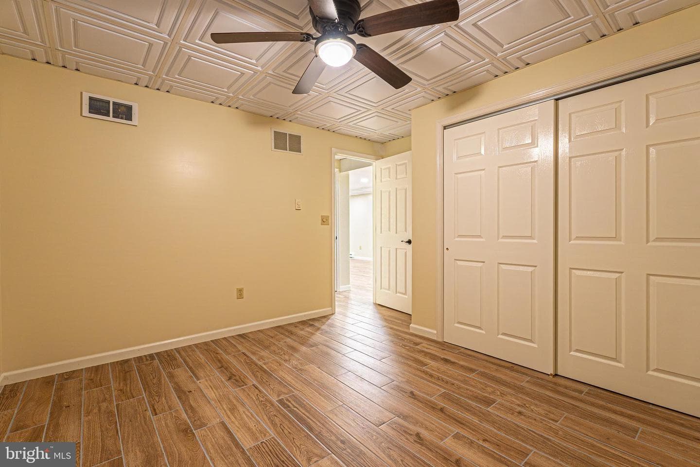 18643 Rose Hill Drive SW photo 37