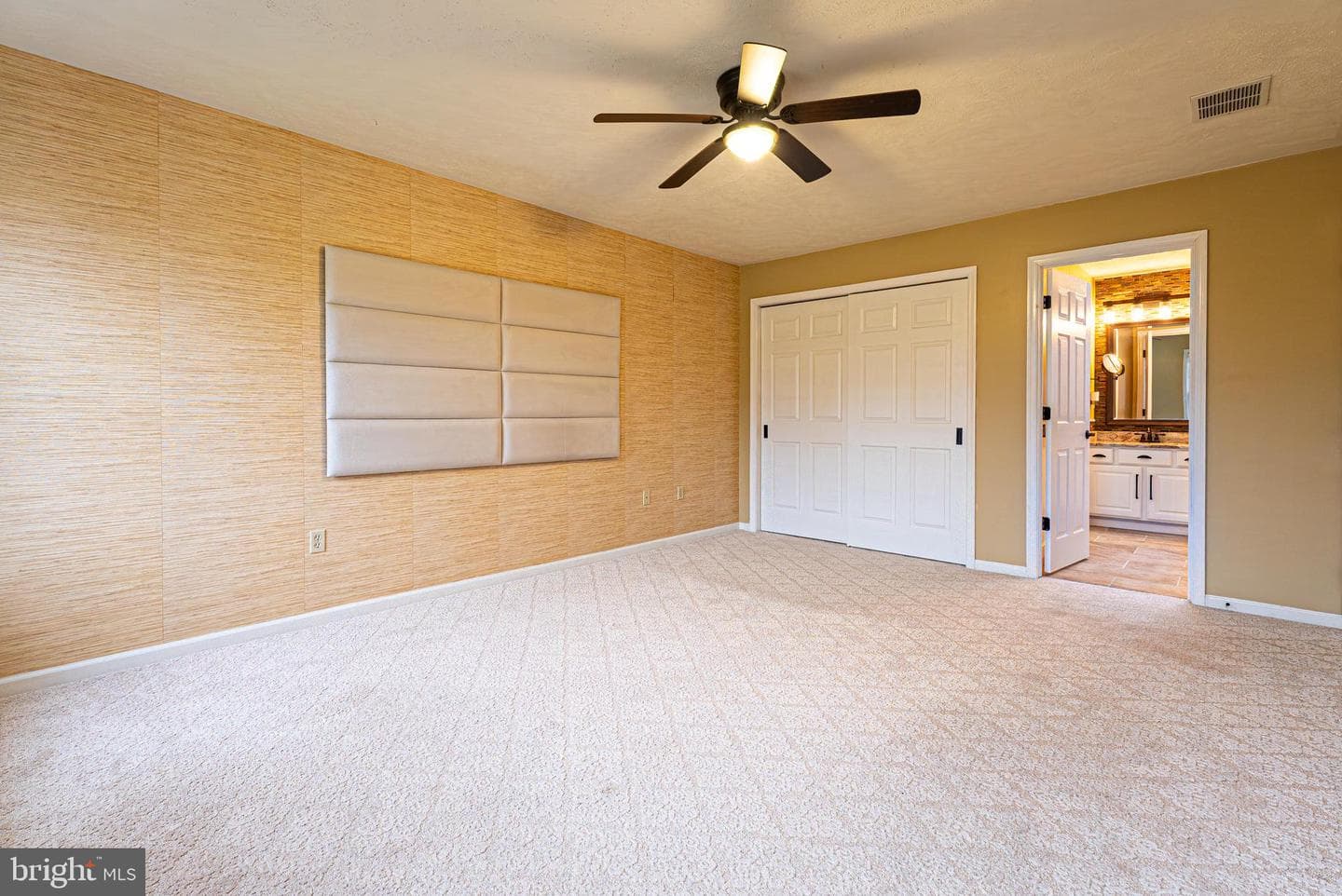 18643 Rose Hill Drive SW photo 8