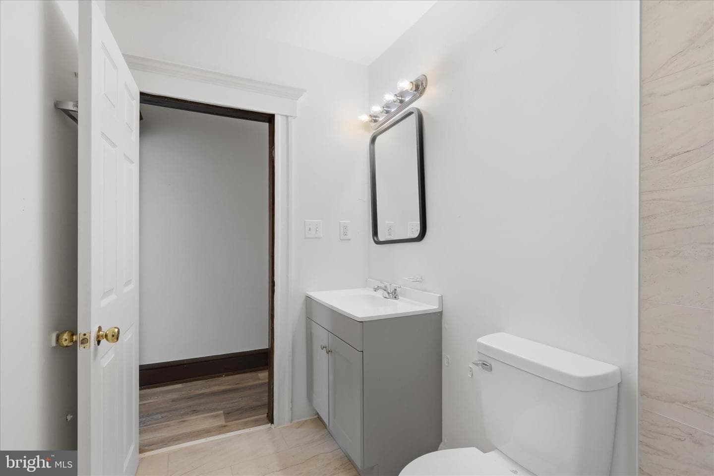 449 Baltimore Avenue photo 26