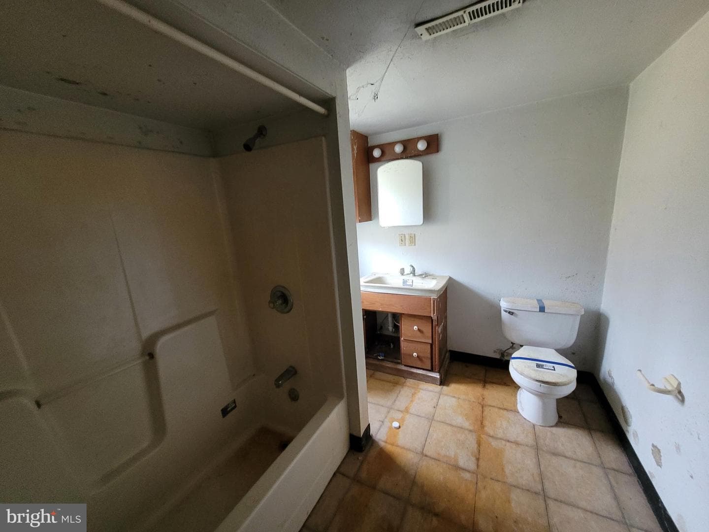 13518 Blank Road NW photo 36