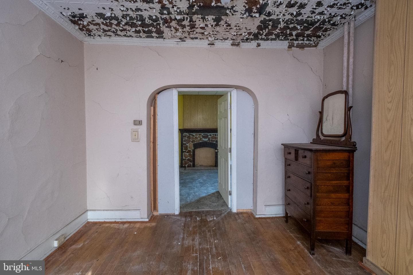 444 Columbia Street photo 9