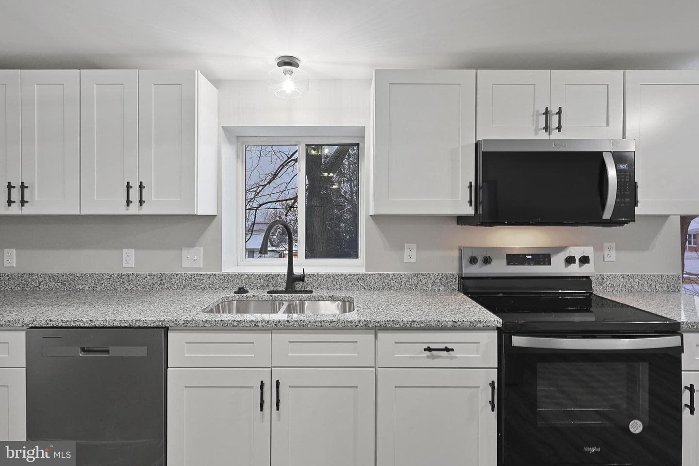 4 Chestnut Street photo 21
