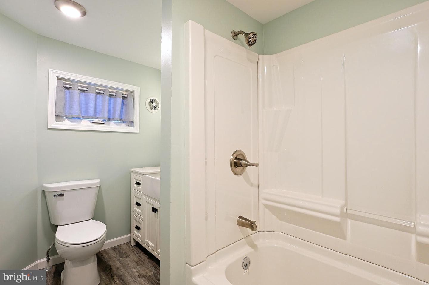4 Chestnut Street photo 29