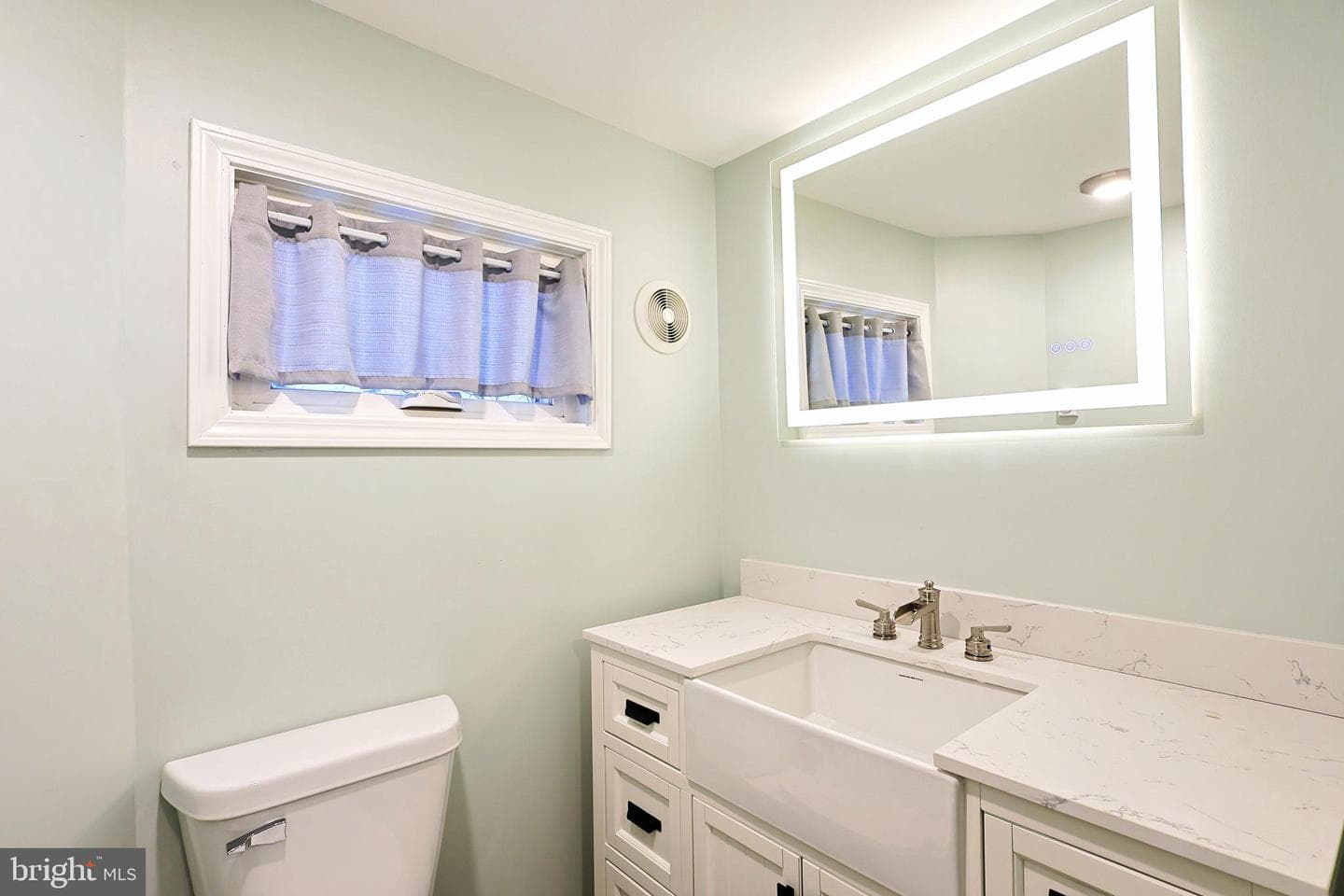 4 Chestnut Street photo 31