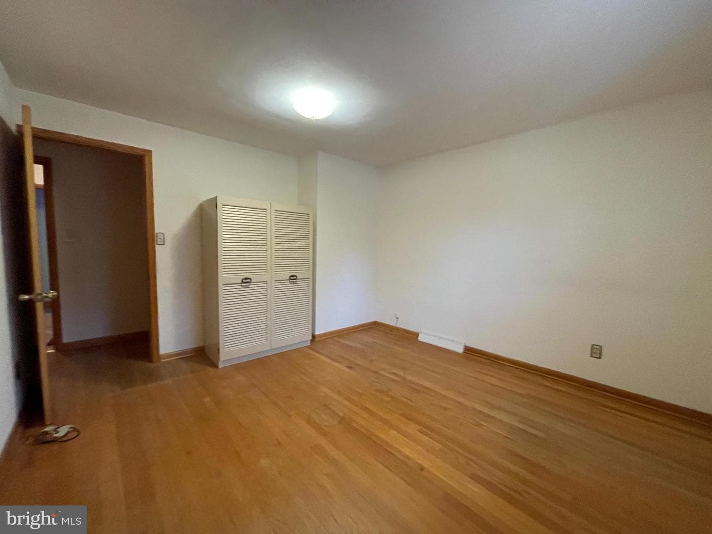 1806 Holland Street photo 17