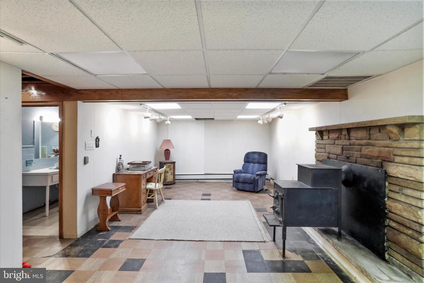716 Winifred Road photo 24