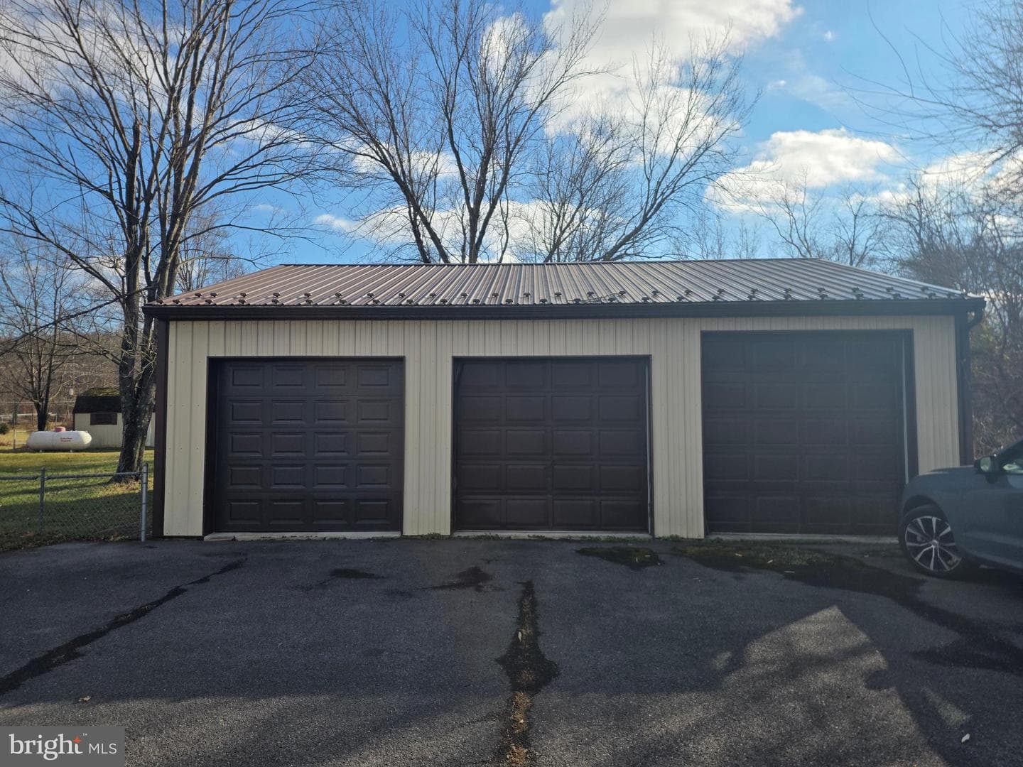 14201 Maple Leaf Drive SE photo 11