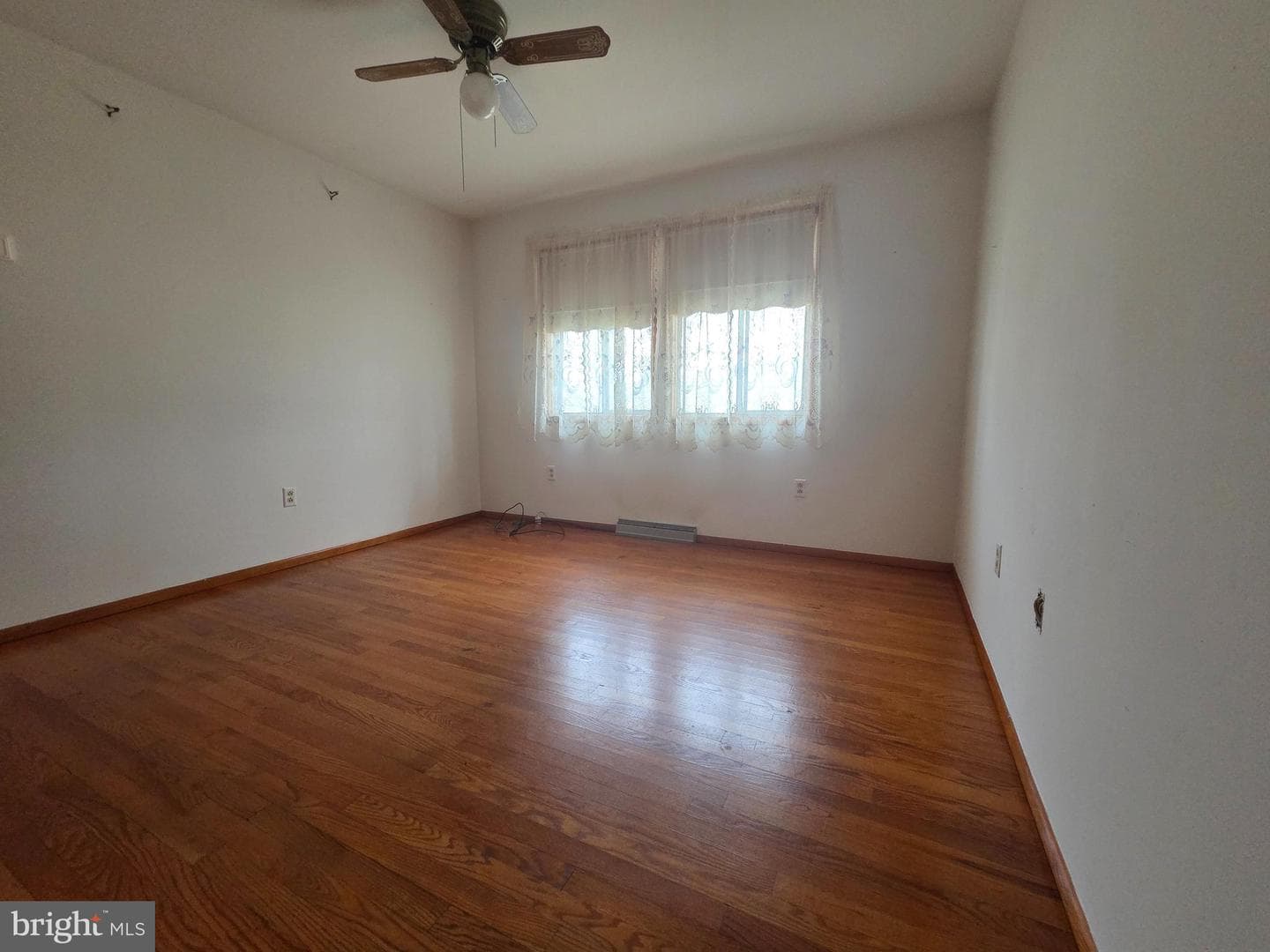 14201 Maple Leaf Drive SE photo 21