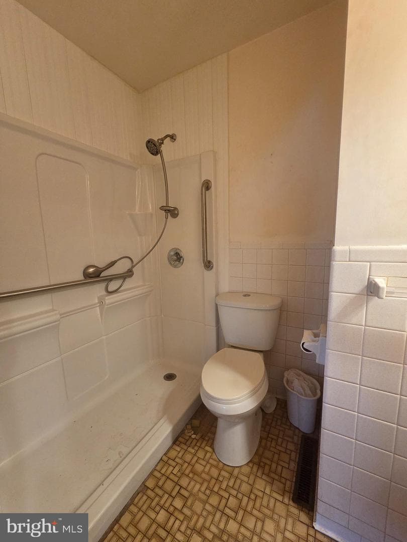 14201 Maple Leaf Drive SE photo 26