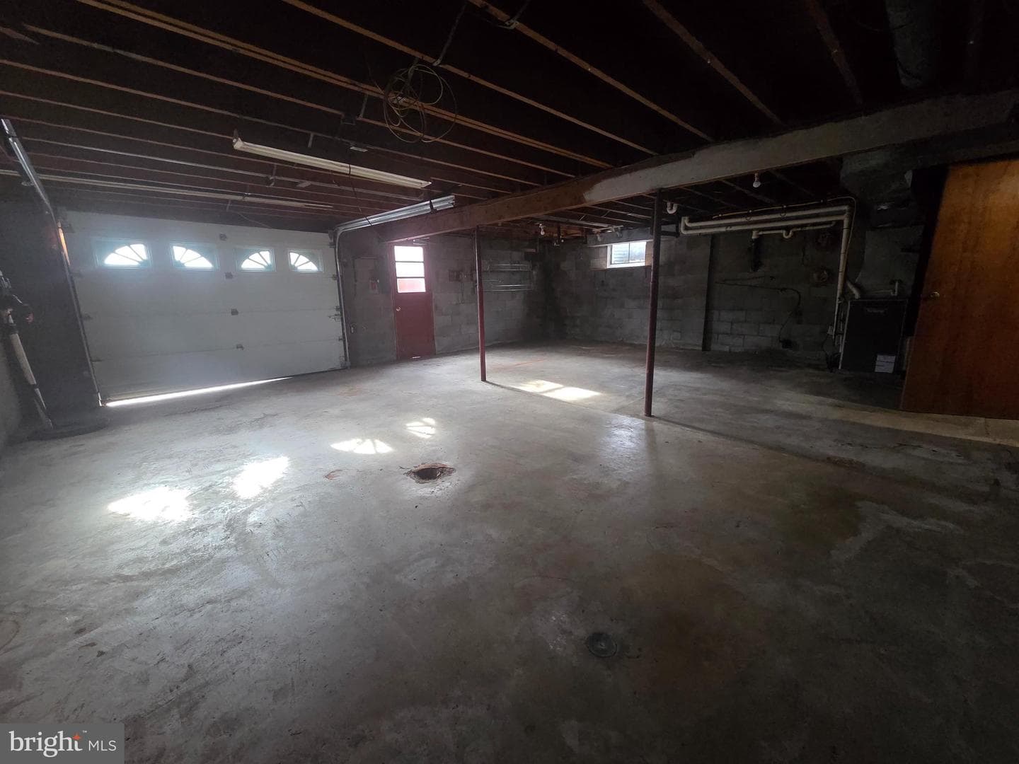 14201 Maple Leaf Drive SE photo 31