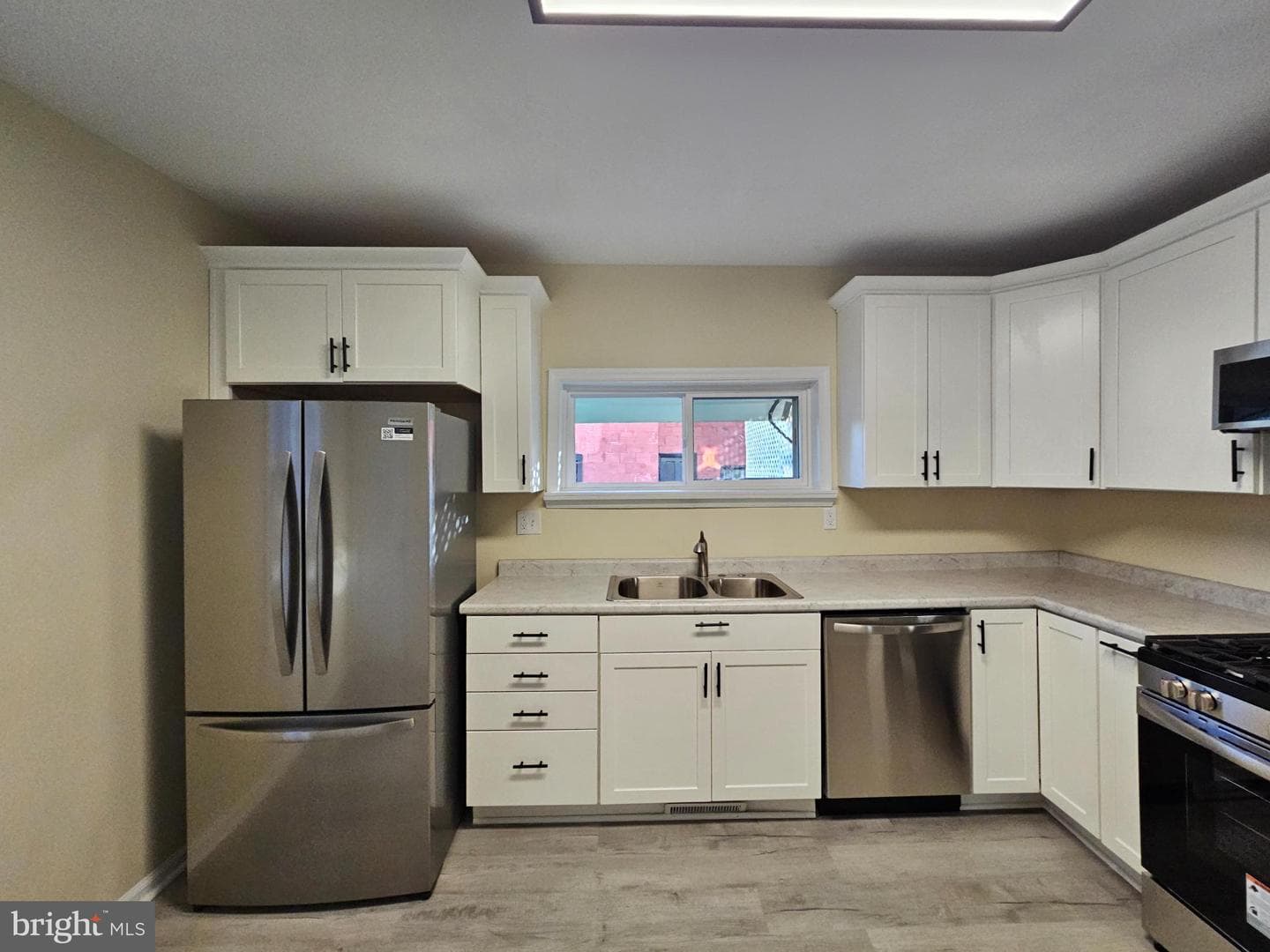 219 Carroll Street photo 15
