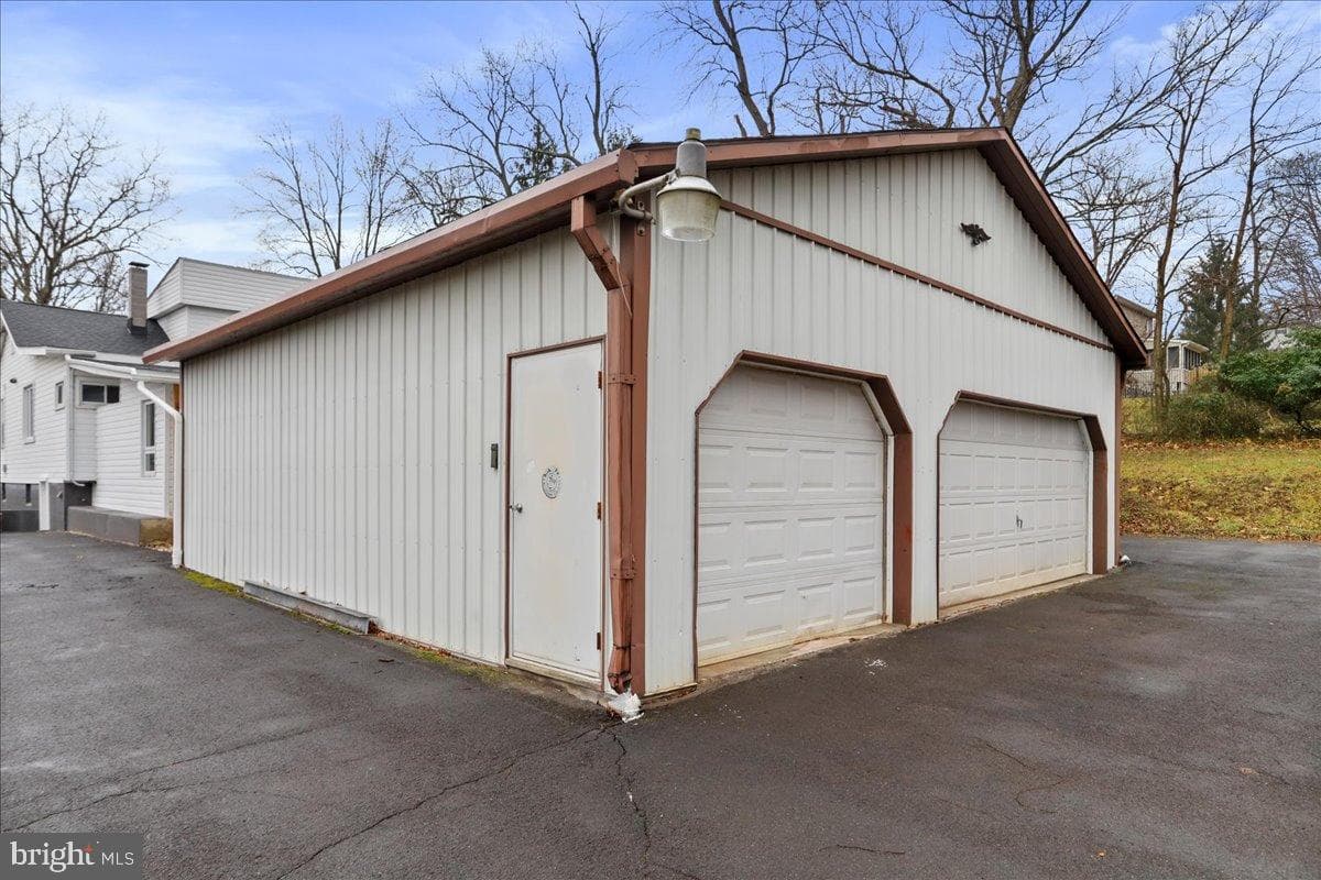 13815 Brant Road photo 33