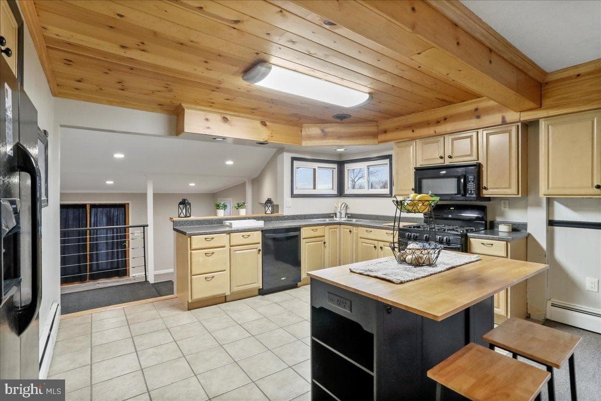 13815 Brant Road photo 8