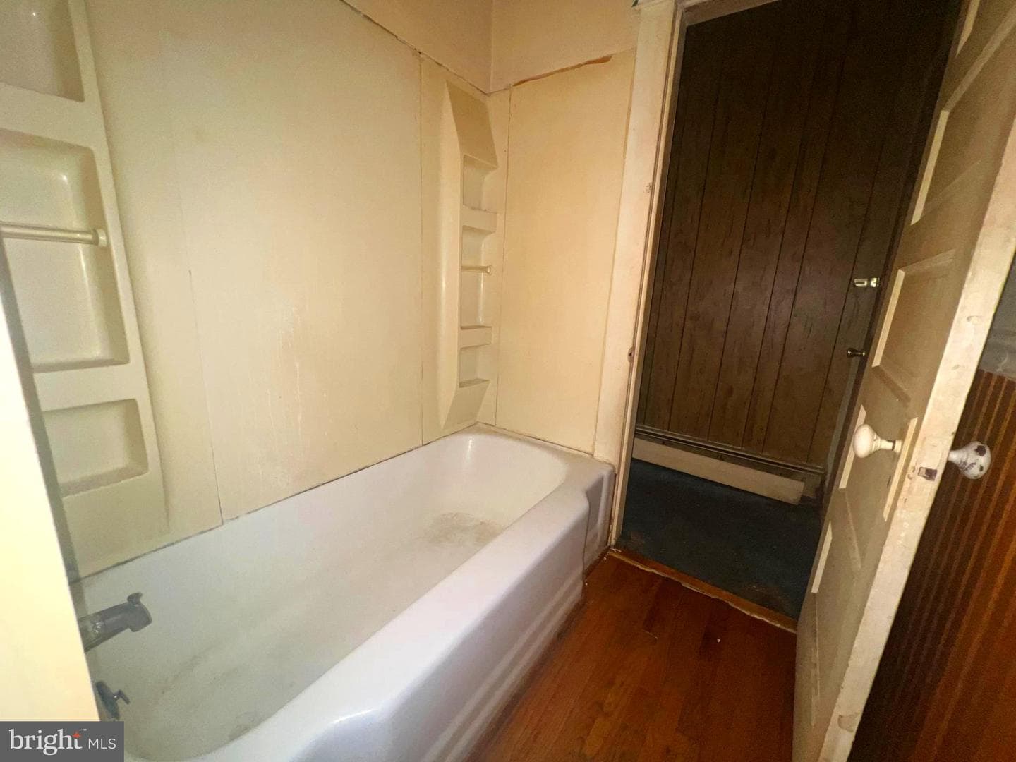 28 Boone St photo 19