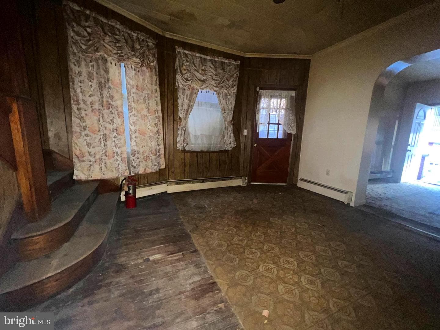 28 Boone St photo 8