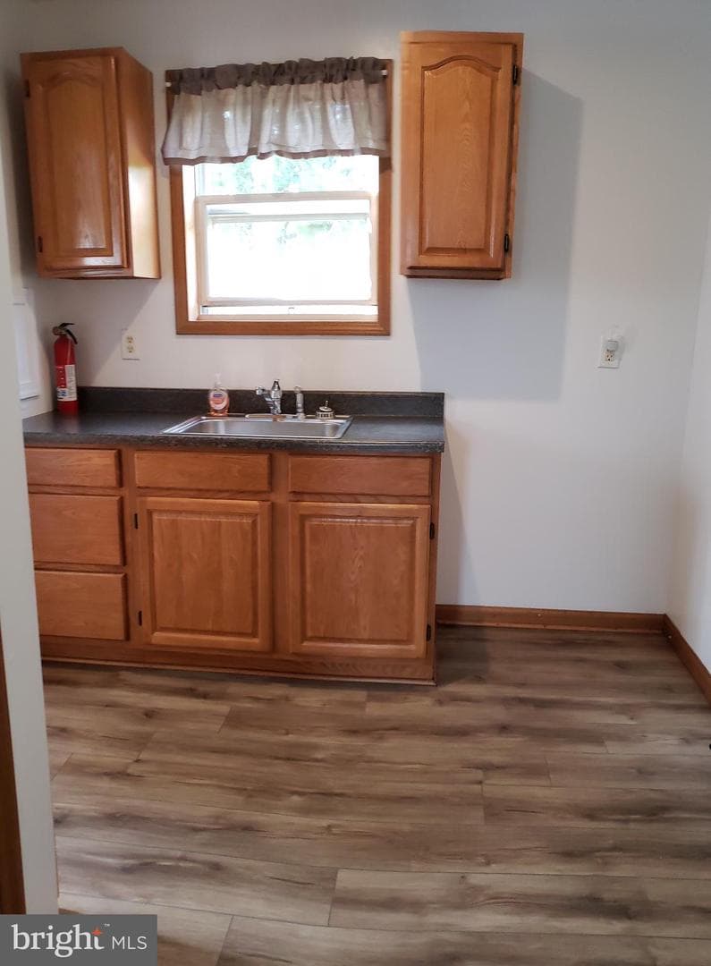 12815 Bowling Street photo 6
