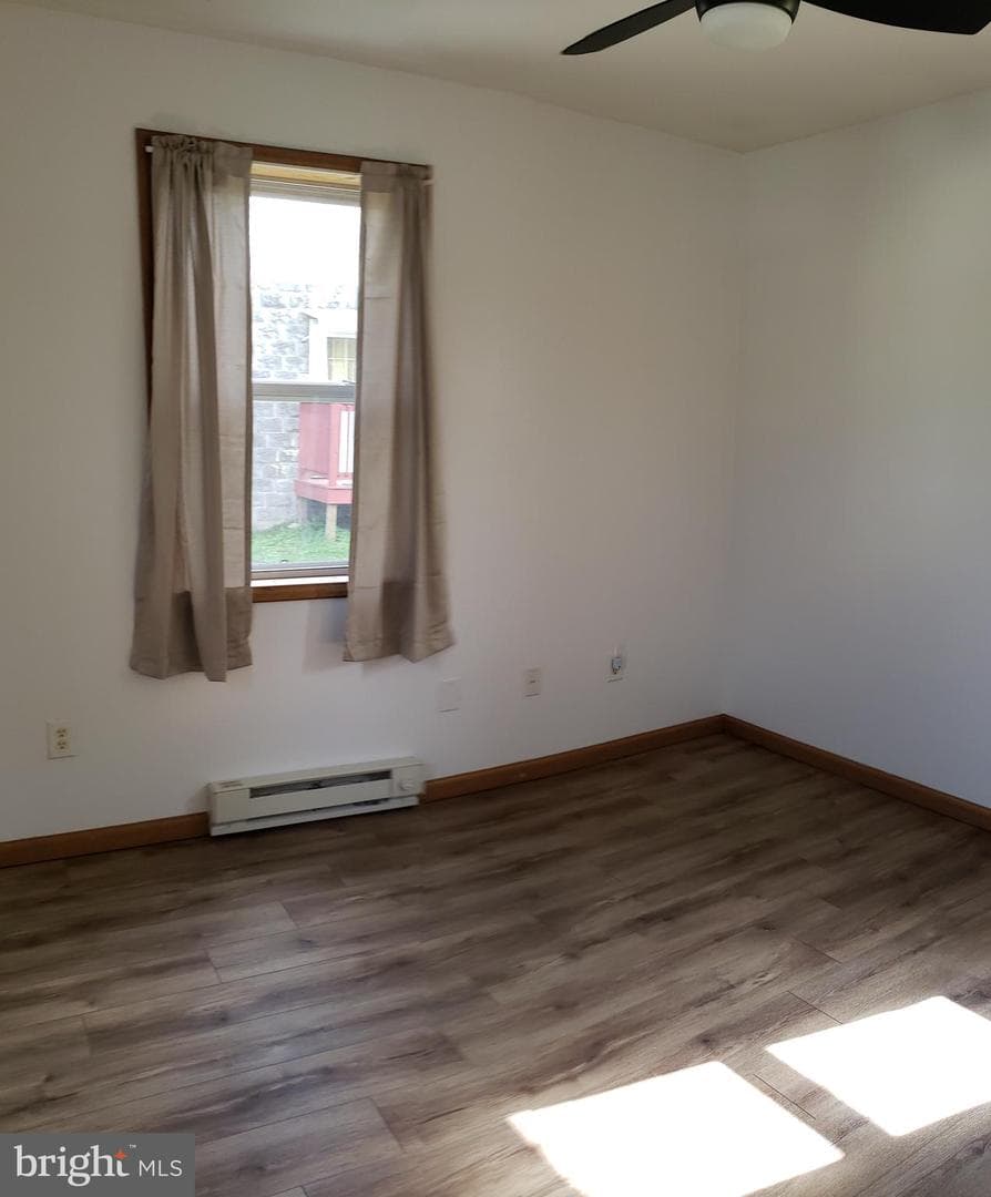 12815 Bowling Street photo 7