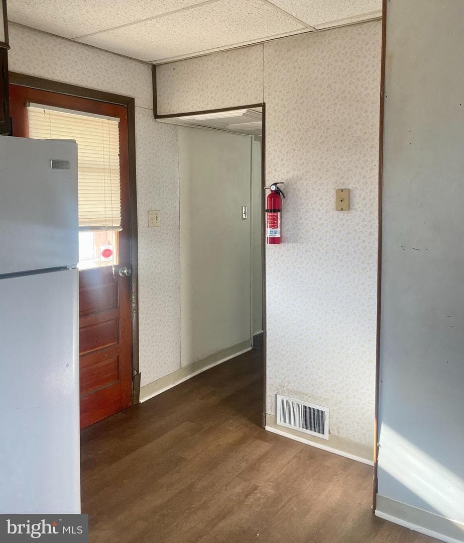 164 E College Avenue photo 14