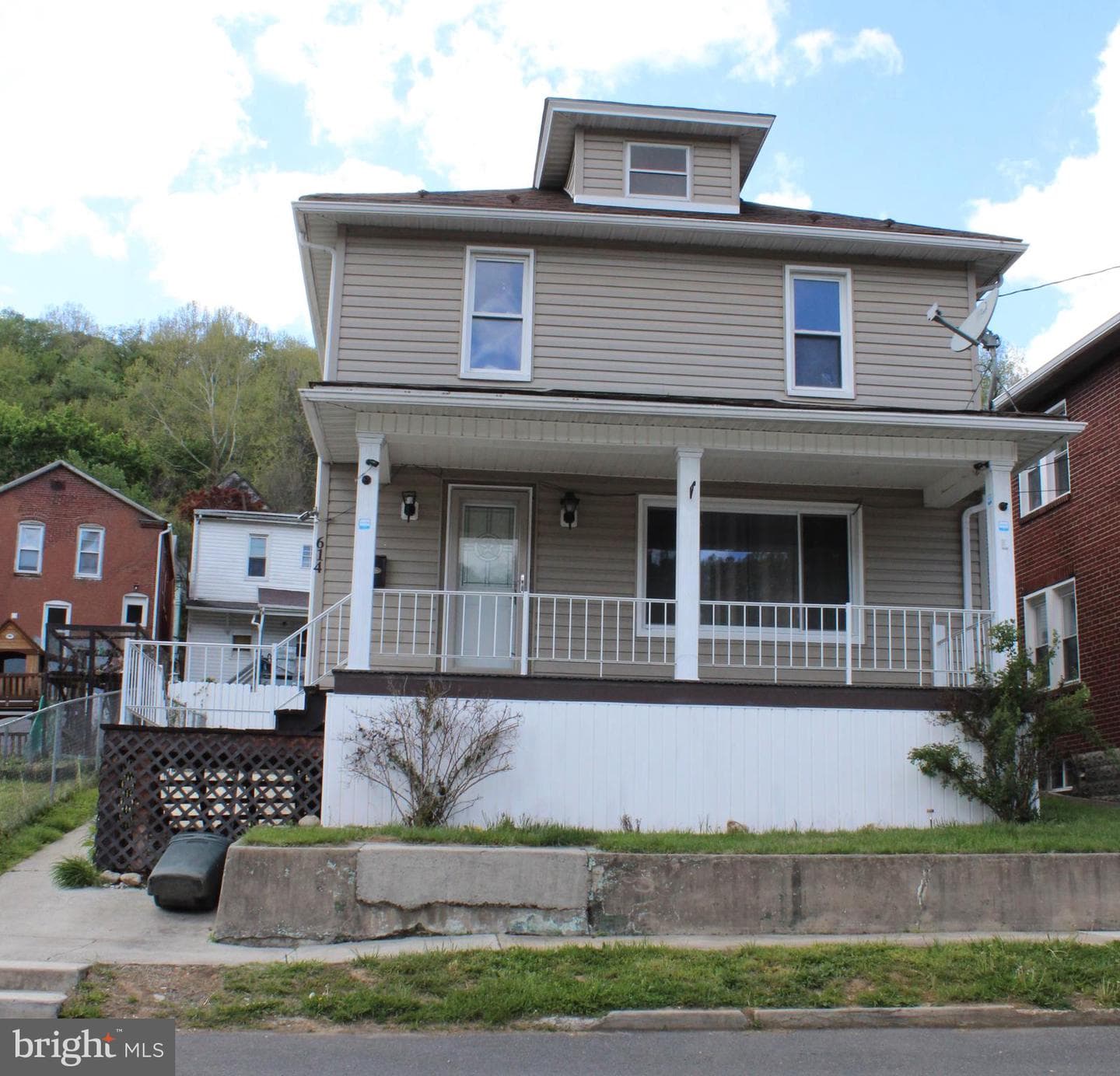 614 Lincoln Street, Cumberland
