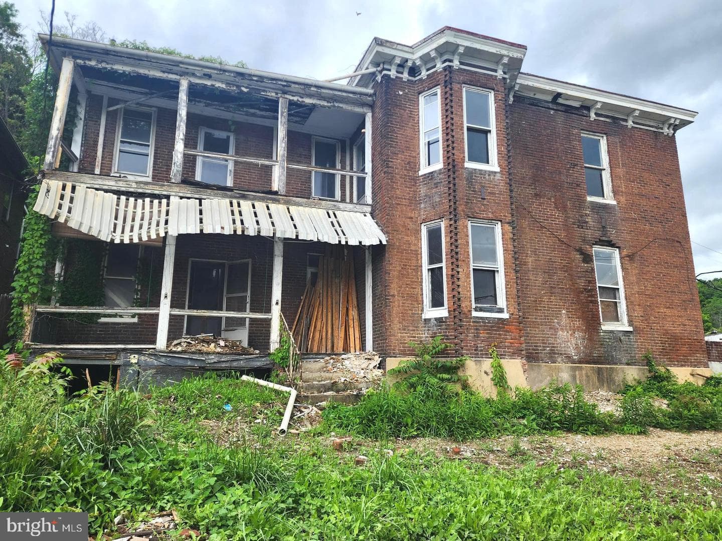 306 E Harrison Street photo 2