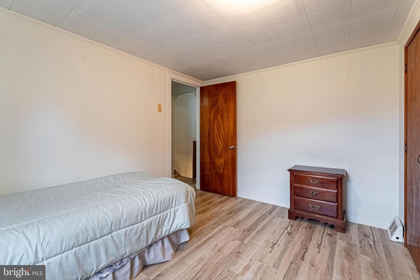 312 Hammond Street photo 12