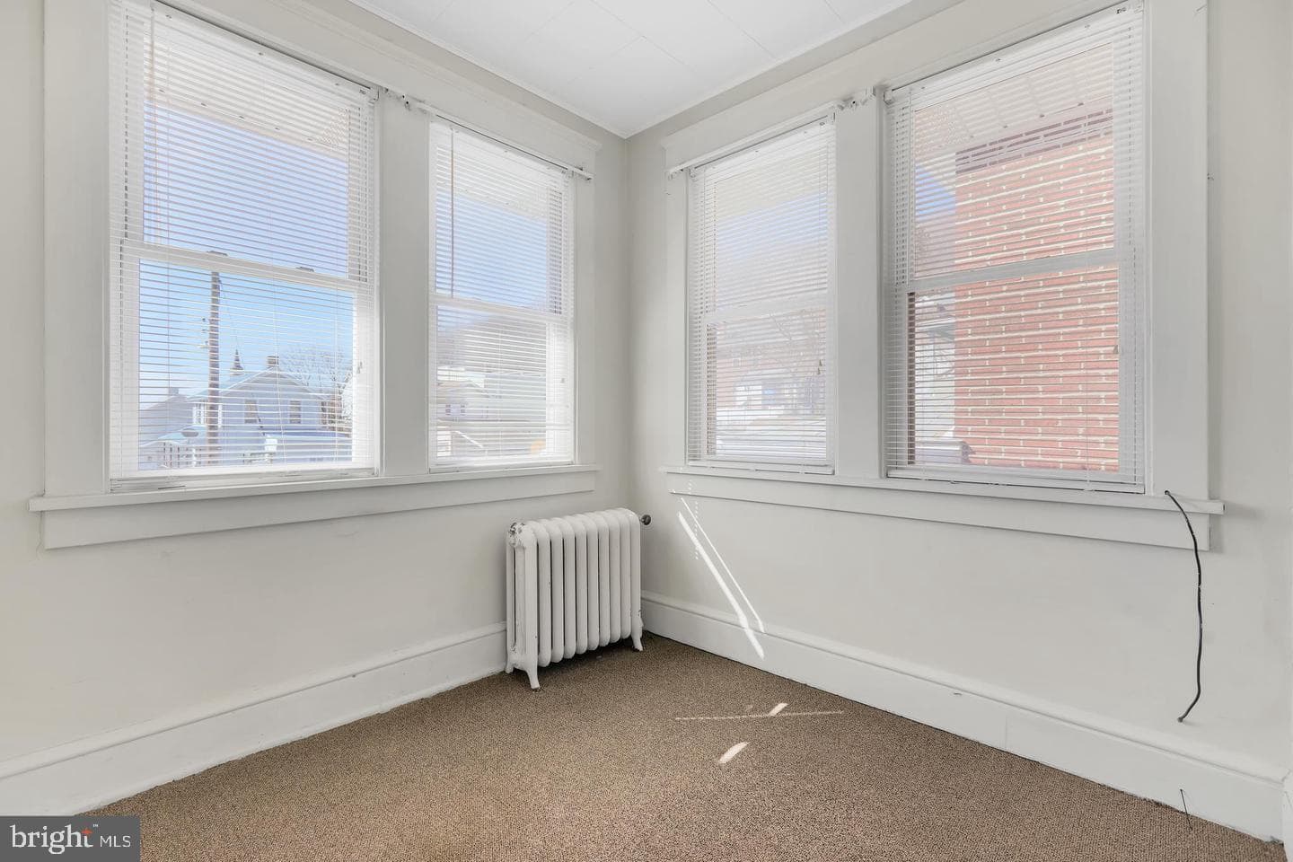 508 Marshall Street photo 11