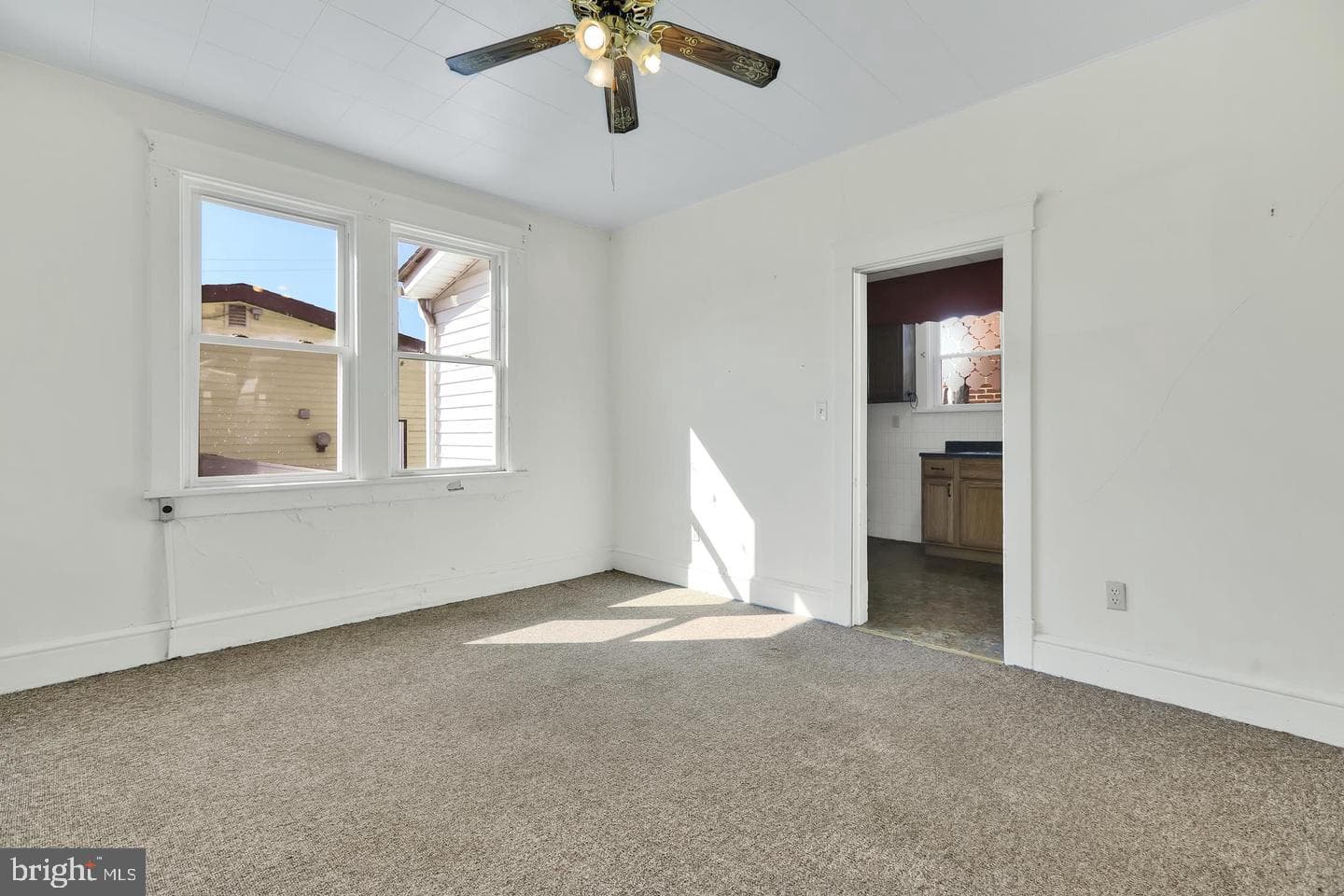 508 Marshall Street photo 14