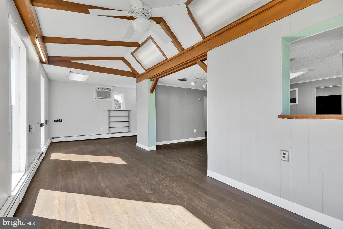 508 Marshall Street photo 15
