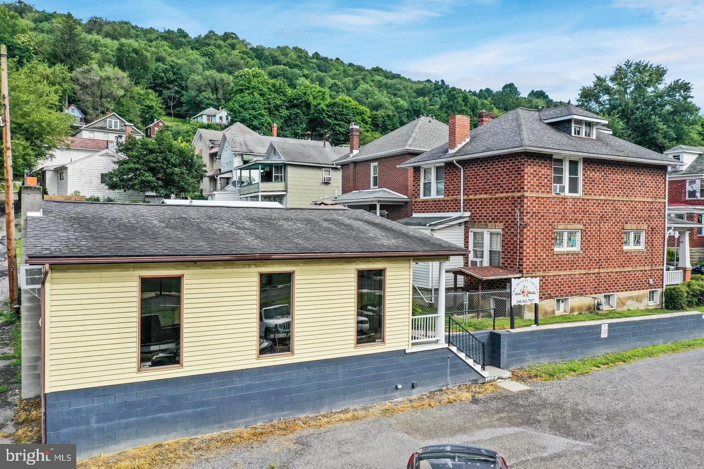 508 Marshall Street photo 20