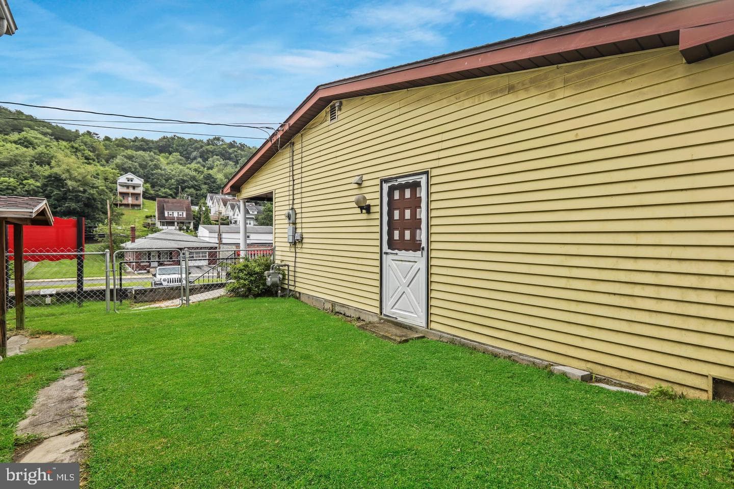 508 Marshall Street photo 4