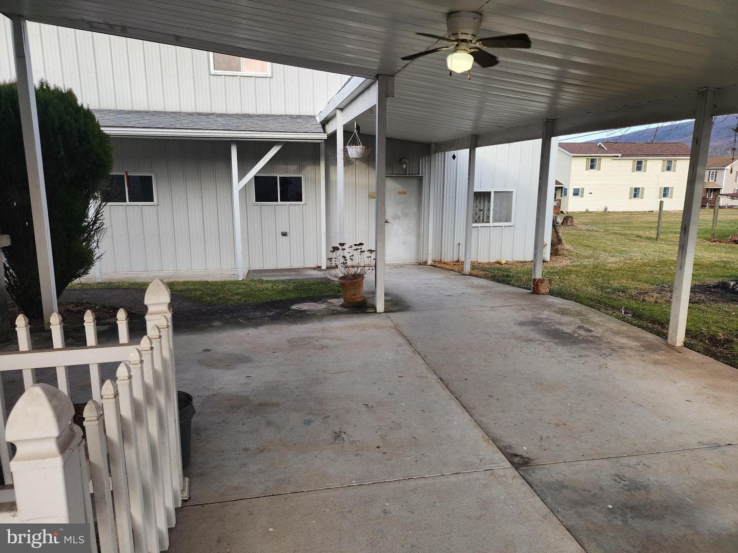14218 Gardner Avenue photo 18
