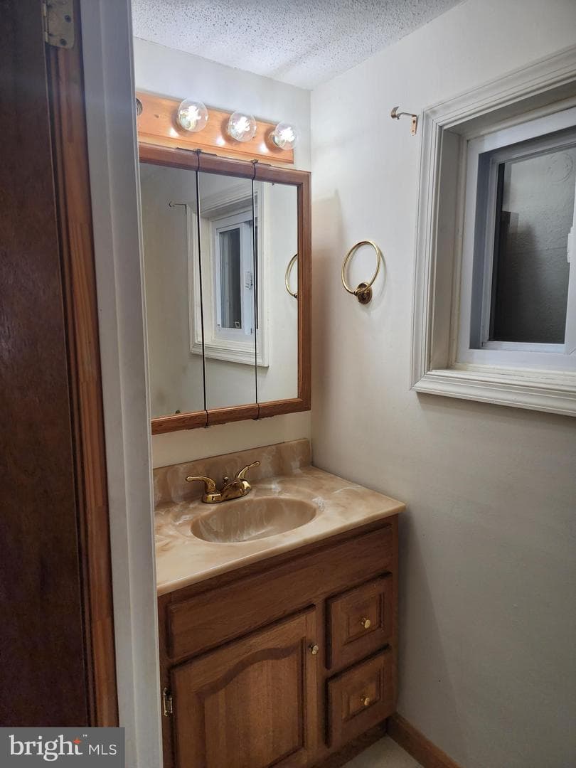 14218 Gardner Avenue photo 29