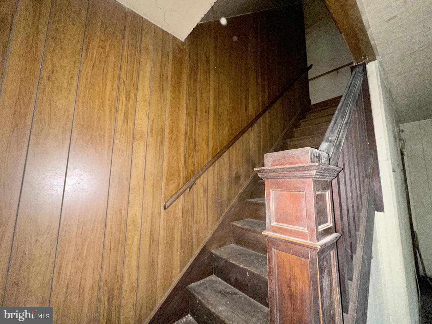 648 Baker Street photo 16