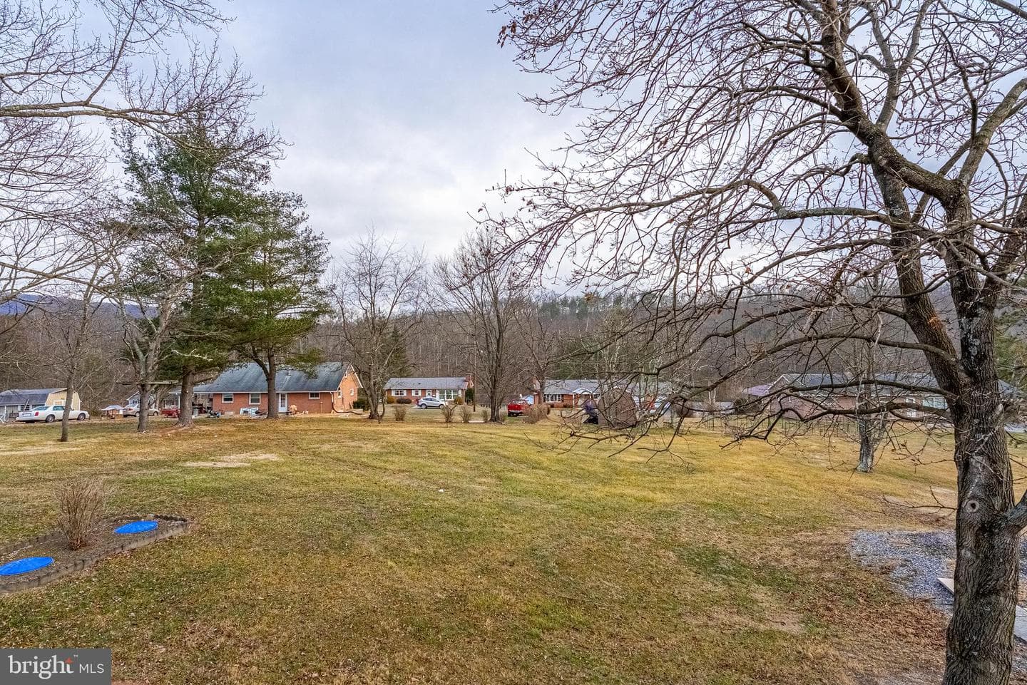 13604 Bedford Road NE photo 37