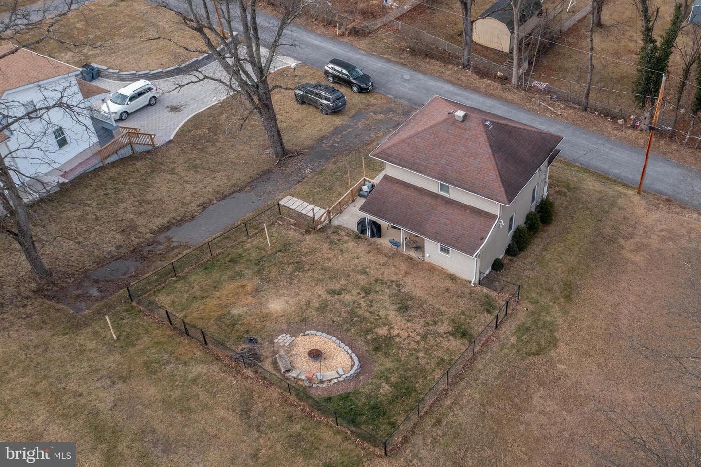 529 B Street photo 24